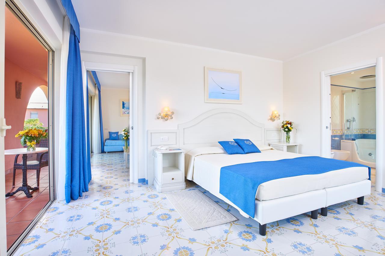 Hotel Del Golfo بروكيو المظهر الخارجي الصورة