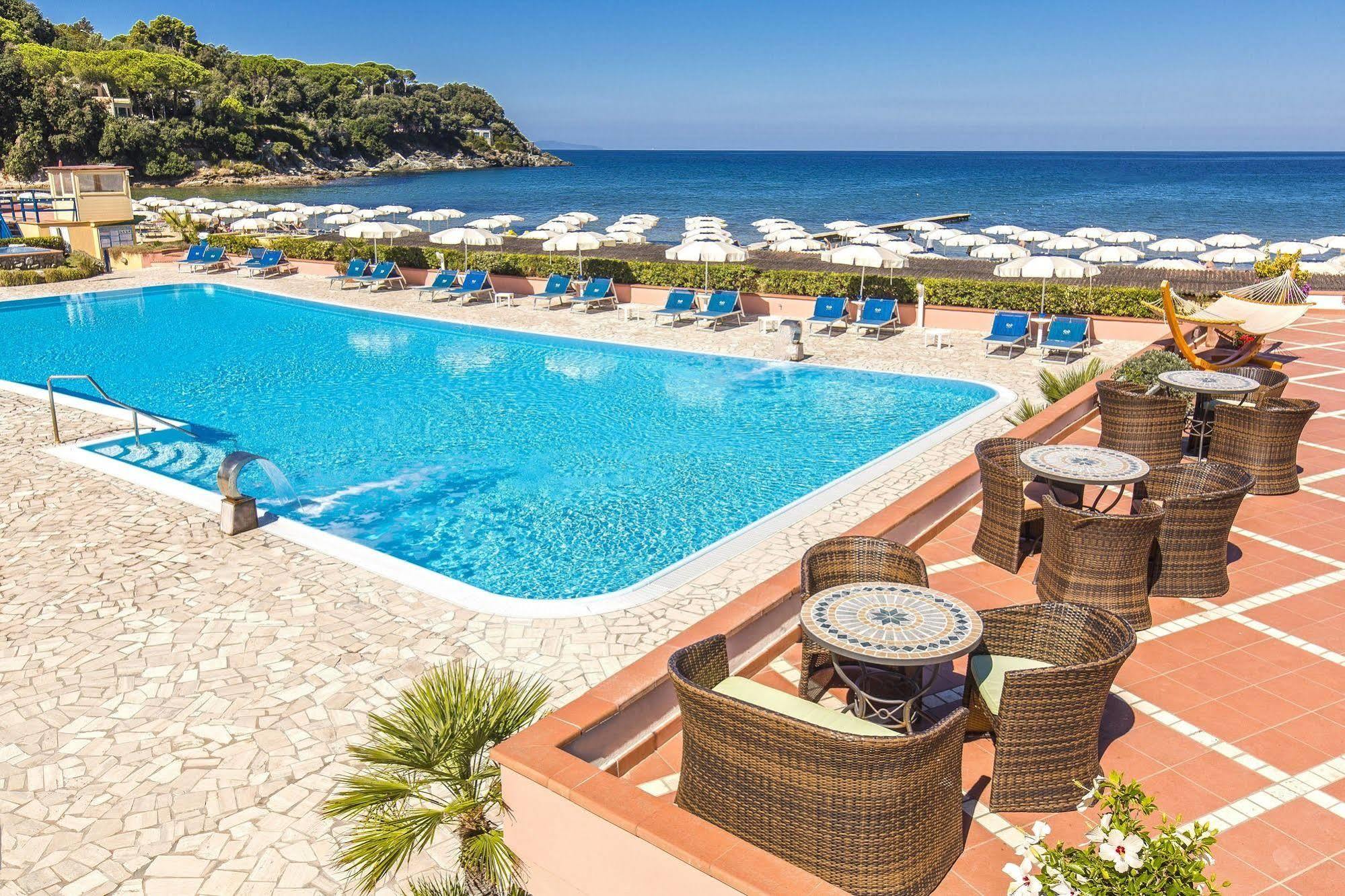 Hotel Del Golfo بروكيو المظهر الخارجي الصورة